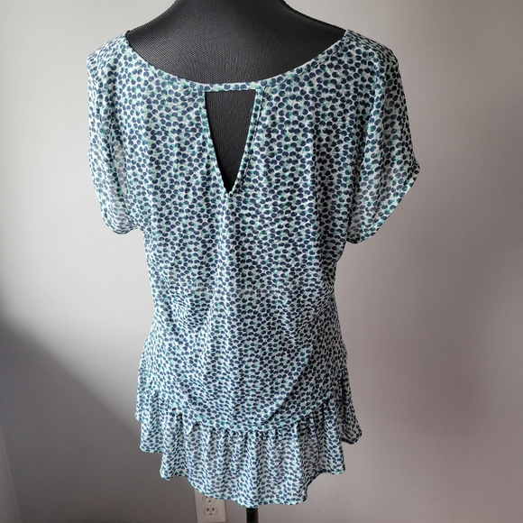 Reitmans Mesh Cherry Blouse sz M - Picture 2 of 11